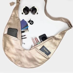 New The Sash Leather Crossbody Bag Purse Gold Champagne India Holiday 2023 Rare